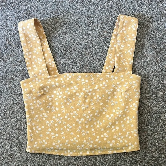NWT Abercrombie crop tank - yellow floral - XS - Picture 1 of 3